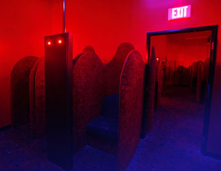 Lap booths